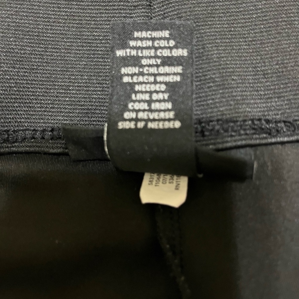 Lane Bryant Women’s Black Leggings Pull On High Waist Faux Leather Size 18/20 - Picture 8 of 8